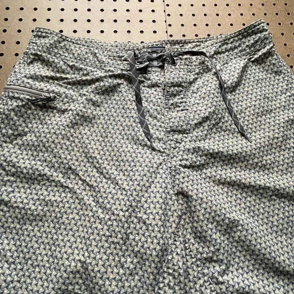 Patagonia Board Shorts Swim Logo Geometric Gray Size 34 Men